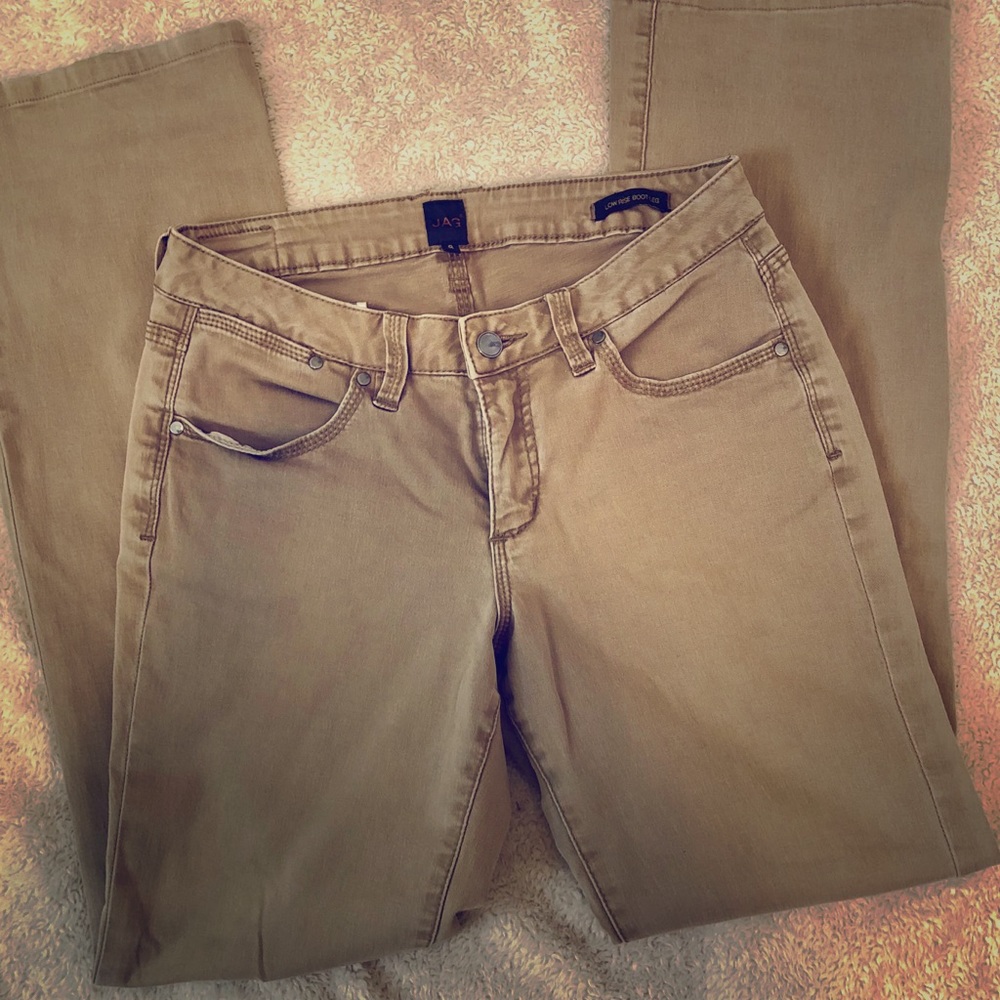 Jag Jenas Khaki low rise boot leg pants (size 8)